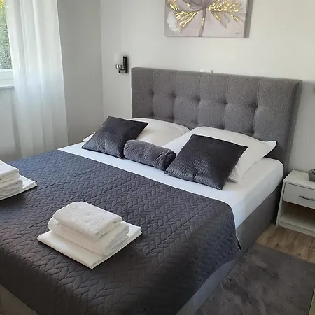 Sunce Apartment *
